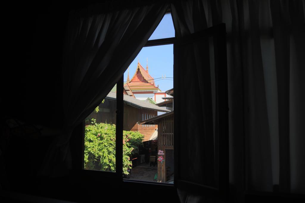 Siriwan Hostel Chiang Mai Exteriör bild